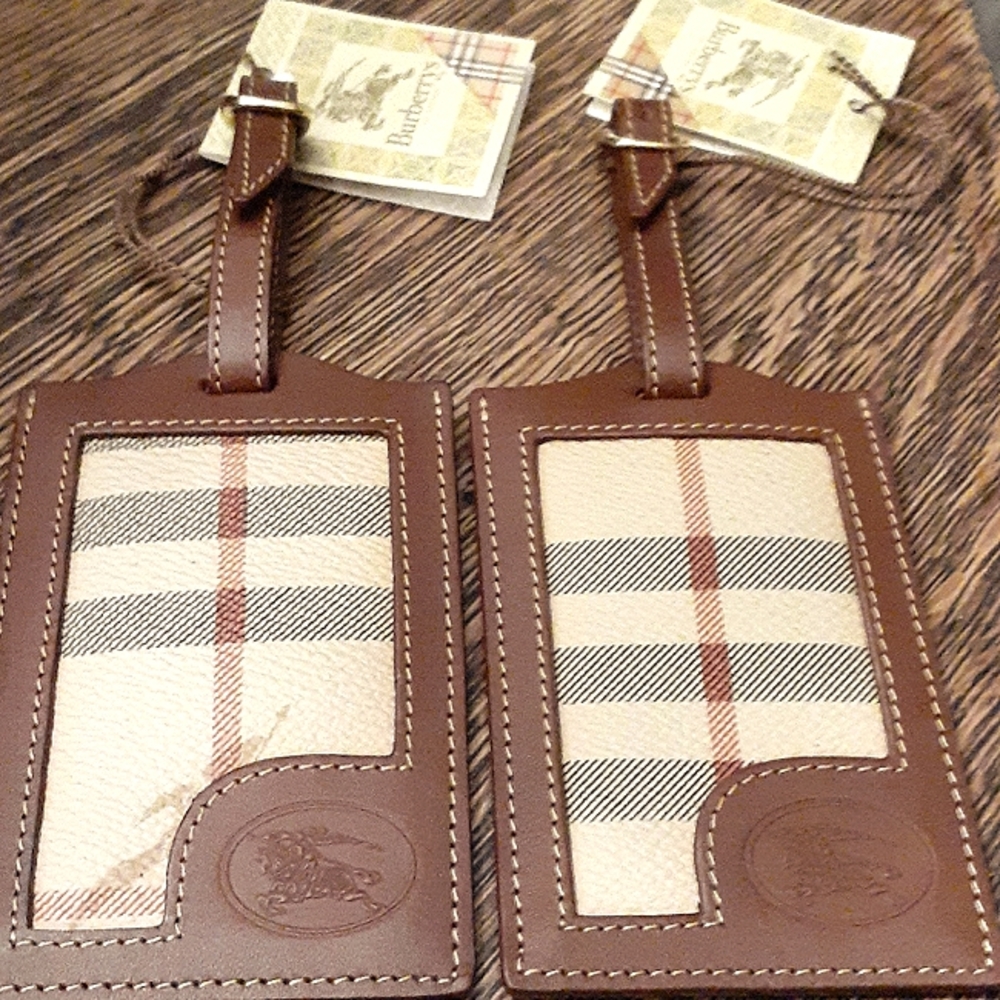 BURBERRY VINTAGE LUGGAGE TAG RARE AUTHENTIC (1) BURBERRY'S